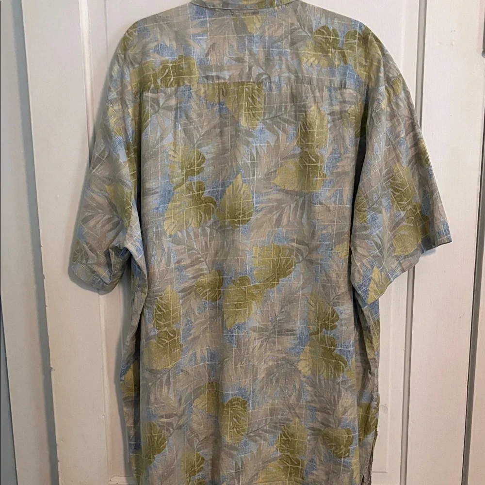 Tori Richard Olive and Sky Blue Leaf Print Shirt - Picture 3 of 3